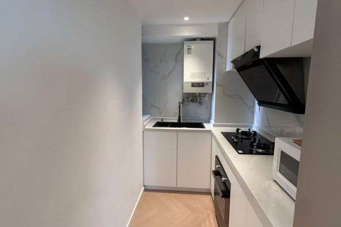 1Bedroom+1living room with AC floor heating Near Zhongshan Park 12.8k