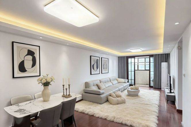 Freshly Renovated 2BR 2BA Apt in the Clove Apt/Huashan Rd