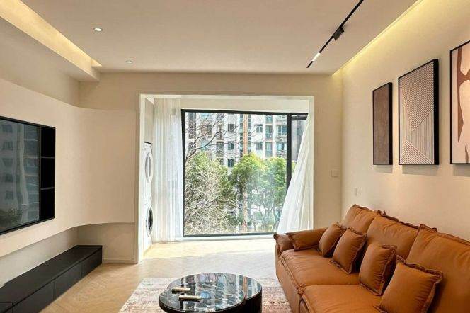 Parkfront Modern 2BR | Direct Access to Green & Metro