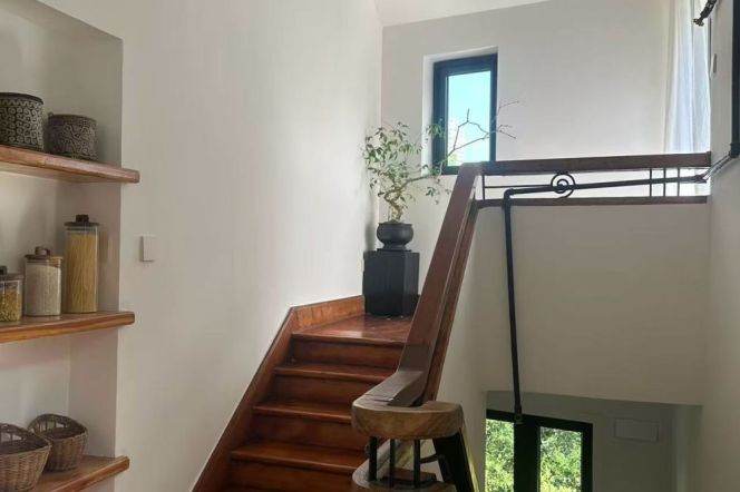 Spacious 2brs&2baths with terraces near Jiangsu Road/Jing'an Temple