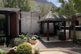 Unique Ground Floor Old House w/150㎡ Beautiful Garden/Shanghai Library