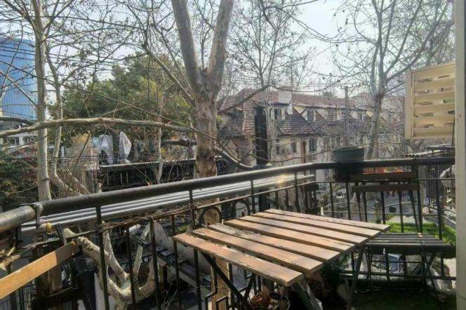  Homey duplex 1br old house nr South Shaanxi Rd     M1/10/12/13