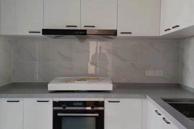 Brandnew decoration 3brs with floor heating in  central downtown