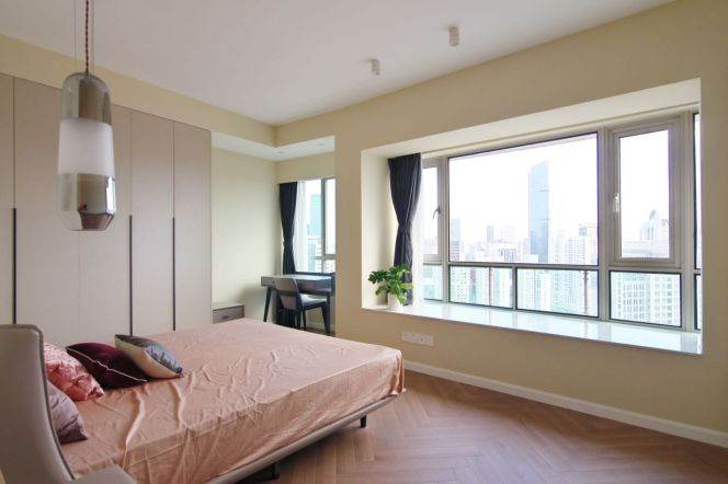 Changping Rd metro/2br2bt/central AC/floor heat/free club/oven/tennis court/pool