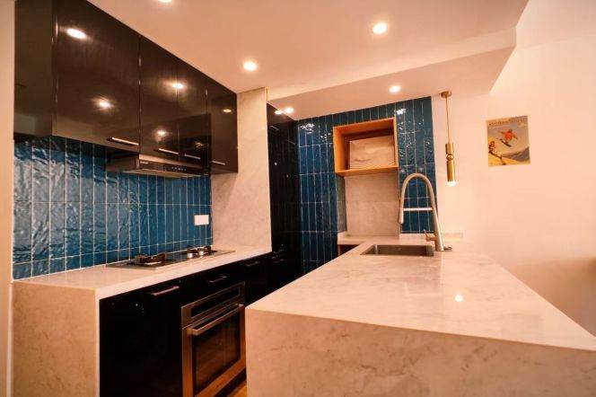 2BR elevator apt nr Hengshan Rd L1/7/9 