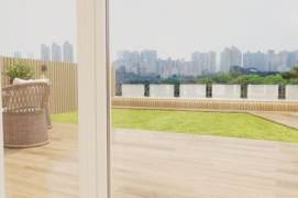 brand new big 3brs with floor heating very big terrace beside Taikoo Hui line 2,12,13 only 38.5K