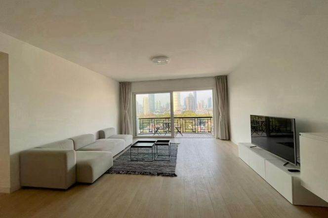 Spacious 3br high-rise with Floor heating in Xuhui   L1&10