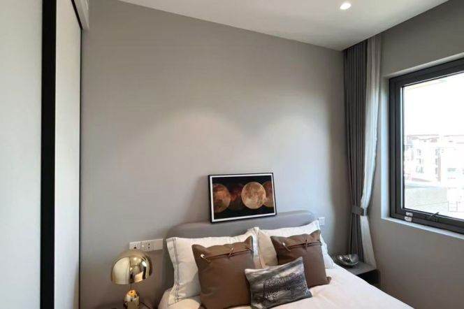 1BR +1living with balcony room near FDUC YangPu