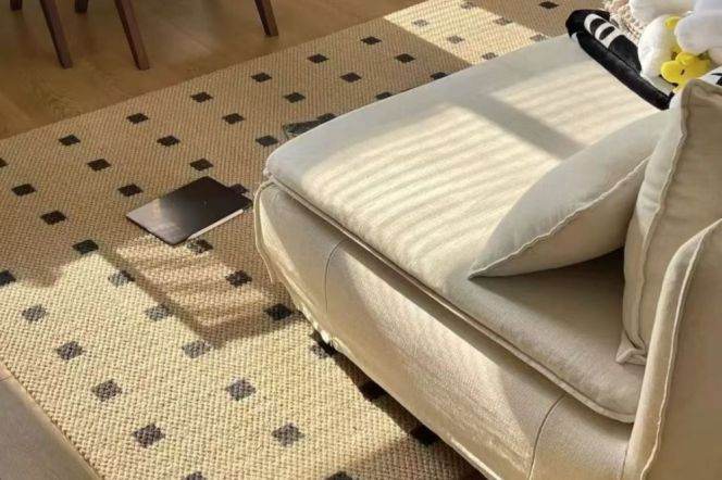 villa house -1bed -historic building- comfortable -line 2/7/14 jing’an temple