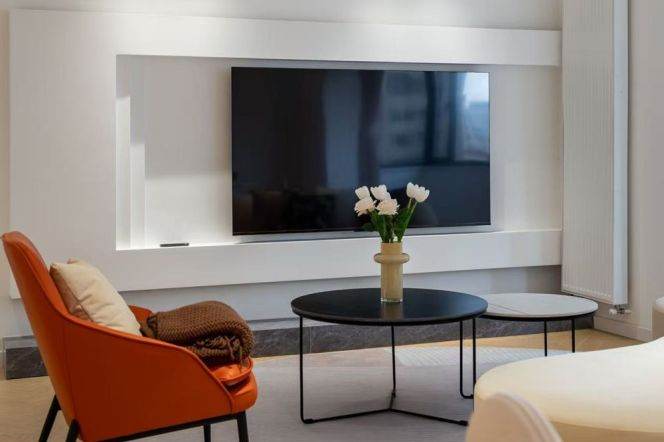 3BR+2bathrooms with AC and wall heating nearby SJTU ChangNing 