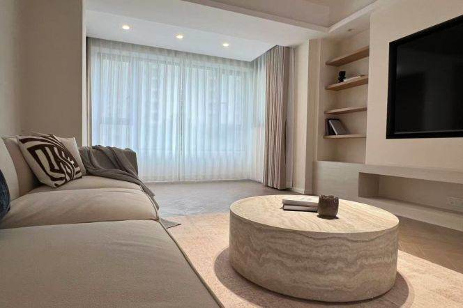 Xintiandi/Madang Rd metro/3br2bt/central AC/floor heat/oven/tennis court