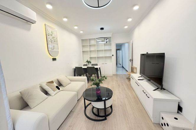 zhongshan park 1BR/big living room/big yard@L2/3/4