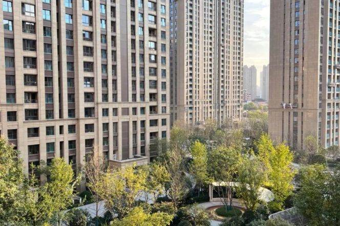 high quality modern 4brs floor heating modern furniture near Xintiandi 43.5K