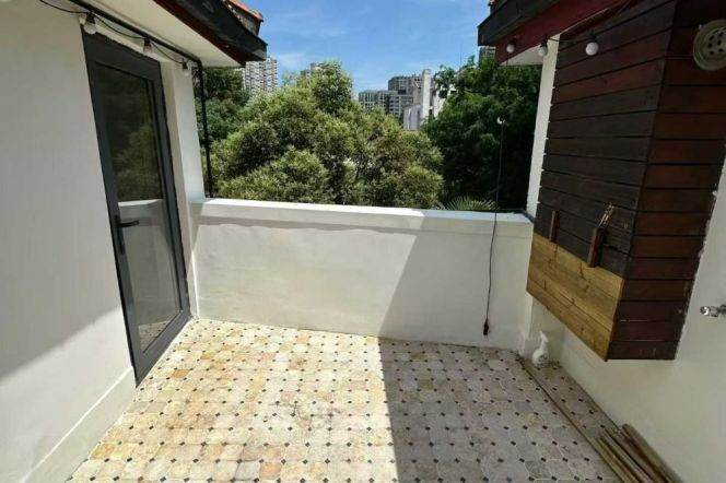 wulu muqi rd 2br150sqm with terrace