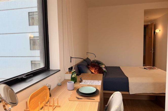 1Studio near line 8 and convenient to Tong'ji University can long and short term lease