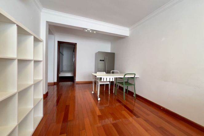 Elevator 2br-Fuxing Middle Road - 6 minutes to Line 1/7 - Changshu Road