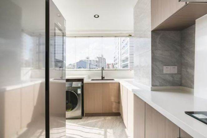 Morden&Bright 3Bdrs 2Baths/Floor Heating @Changshou Rd &Line 7/13