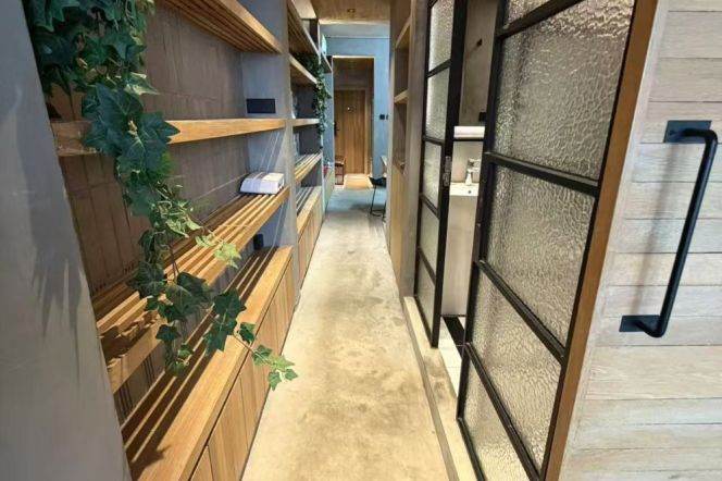 1bedroom+1cloak room elevator apartment  near Hengshan road XuHui 9.8k