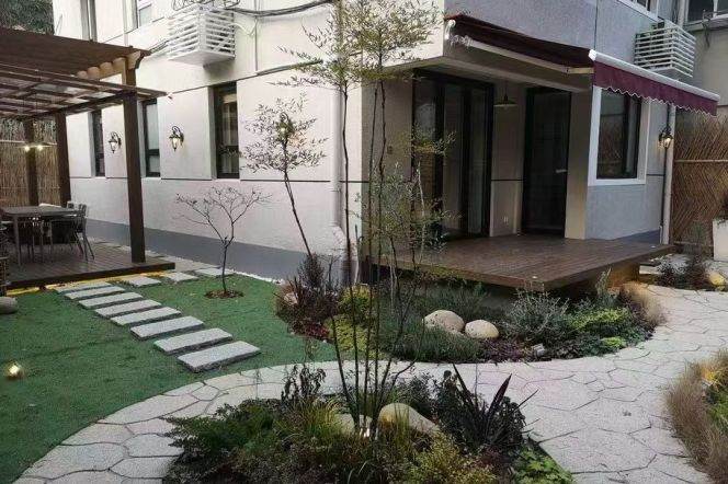 Wukang Road /Anfu Road 2br with 100 sqm Private Garden