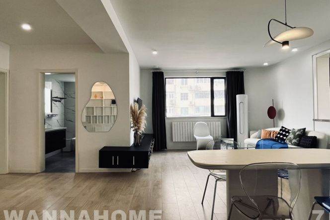 Super Price/West Nanjing/Balcony/Huge Living+Dining/Bathtub/Elevator/Large Storages/Cozy2+1br2bt