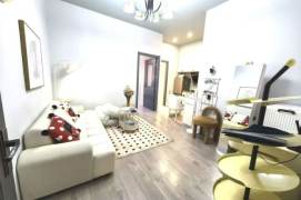 West Nanjing Rd Station 2Br with Open Balcony Line2/12/13