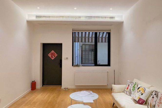 Independent 5 Brs, 3 Baths with Terrace, 200 sqm with Wall heating, Oven @ South Shaaxi metro L10