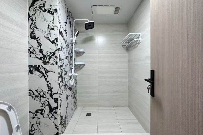  modern 1br Nr century Avenue M2/4/6/9