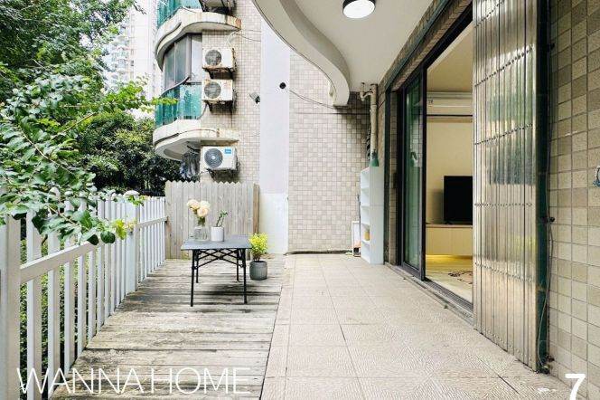Garden Compound/Line 7/13 MT/Suzhou Creek/Lovely Garden/Bathtub/Large Storages/Heater/Cozy2br2bt