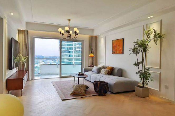 Well Renovated First-Tier Riverfront Residence 2BR 2BA in West Bund