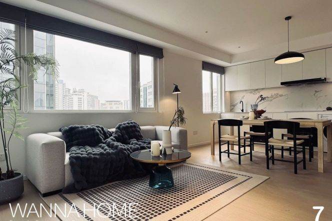 Luxury Compound/Line 1/7 MT/Huge Living+Dining/Super Sunny/Large Storages/Heater/Cozy2+1br2bt