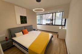 Modern 2Brm With Central AC Near Line 3/4/7 Zhenping Rd