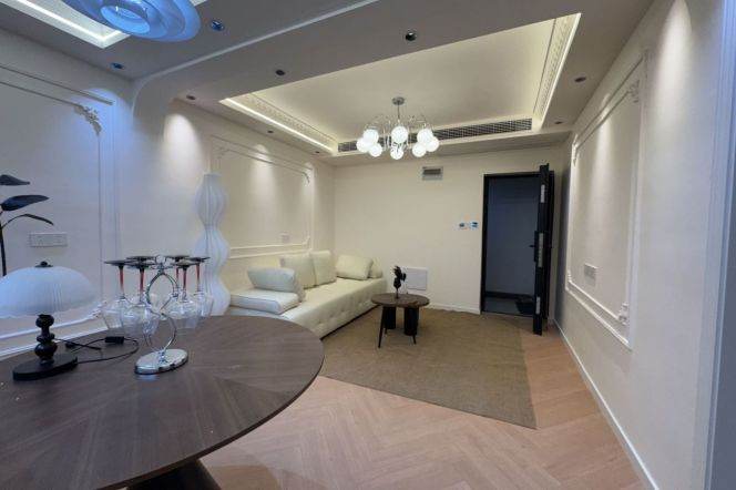 Elevator 2BR-Tianyaoqiao Road-2-minute reach Line 4-Shanghai Stadium