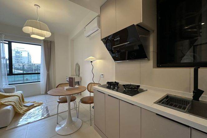 Elevator 1BR-Shanghai Normal University-2-minute reach, Line 1/12-Caobao Road