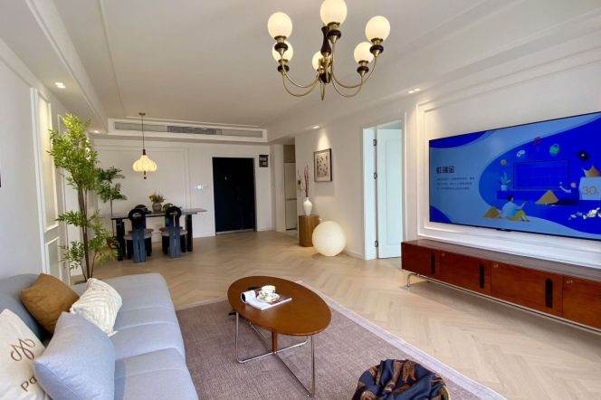 2Bdrs 3Baths Apt/Spacious&Bright/Nice Compound/Good View/L11 Yunjin Rd/open balcon