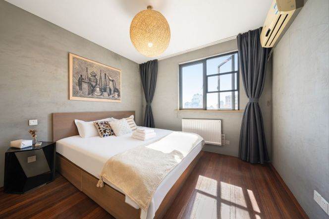 Xingguo Mansion — Spacious 4BR High-Floor Apartment