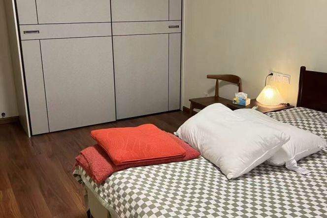 1 br near L14 wuding rd station