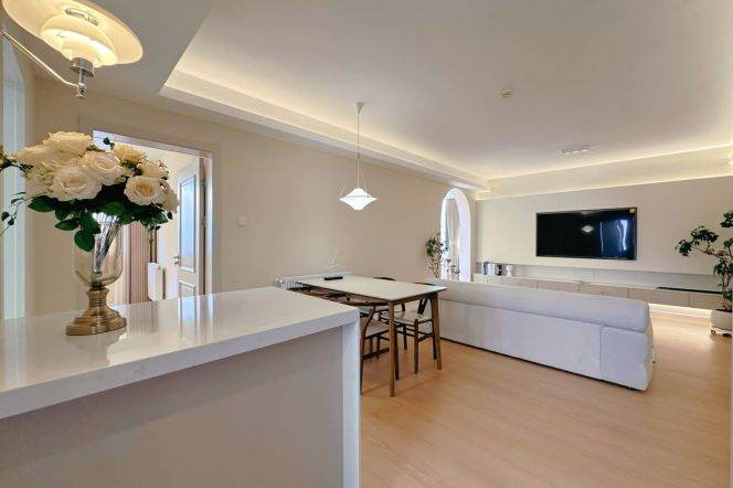 High floor/spacious 2br 2lr/wall heating/big living room,Wuding rd@L14/7