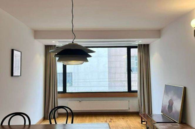 tastefully renovated 2brs Apt Hengshan Rd