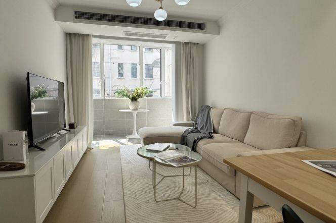 Spacious 1Br+ elevator + bathtub | Suzhou Creek | Zhongshan Park Mt 8.6K