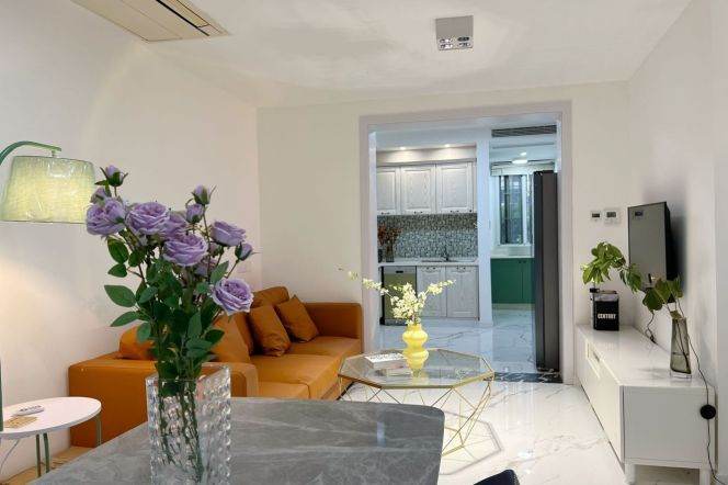 Renovated 1br with yard,floor heating,close to Line 10,Gubei