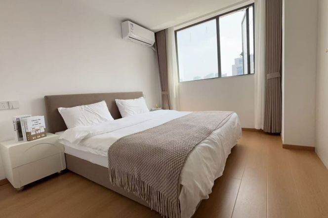  Spacious-Fashion-lift-1Br-Nr Huadong Jiaotong uni-Caoyang rd/Putuo area/L3/4/11/13/14