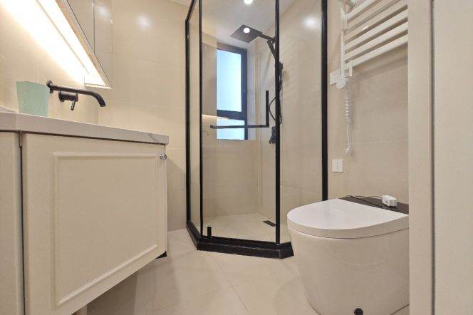 Brand-New Luxury 3BR • River & City View