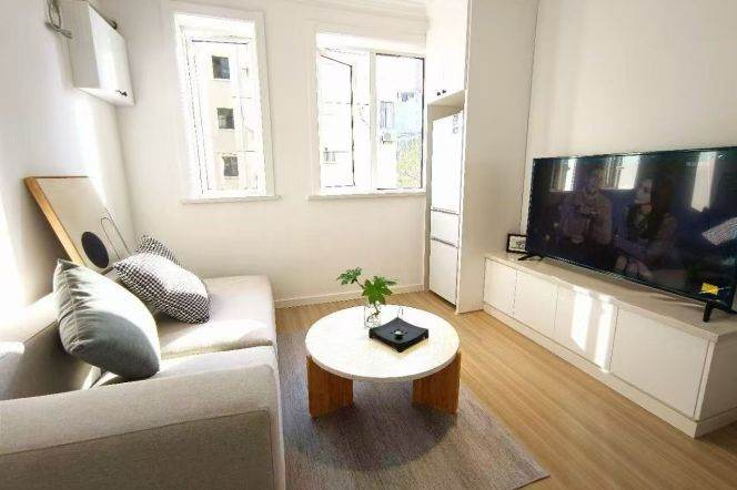 1Bedroom apartment easy commute to Zhongshan Park CBD 7k