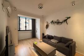 Large size 1bedroom+1bathroom INrL2 7 14Jing'an temple metro