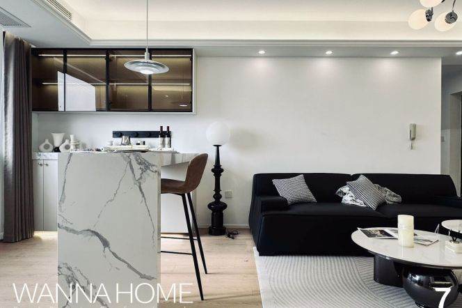 Garden Compound/Jiangsu Rd/Fantastic View/Parking/Walk-in Closet/Large Storages/Cozy2br