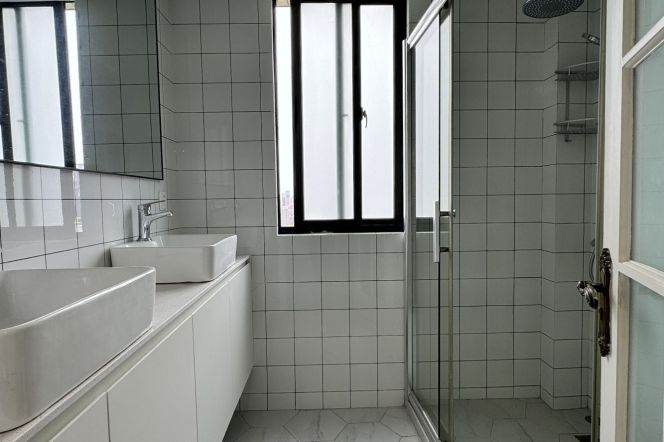 Highrise 2Br 2bathr 120Sqm +floor heating | Xintiandi MtL10/13 | Modern & Cozy 15K