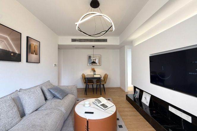 Morden&Bright 2Bdrs /Floor Heating @Changshou Rd &Line 7/13