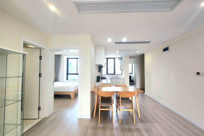 Good condition 3Br in Xintiandi,floor heating