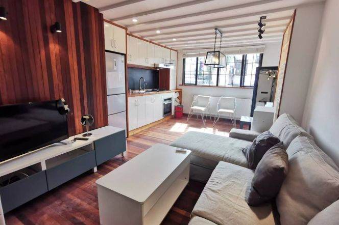 11.5k  Duplex 2Br 2Bathr Nr South Shaanxi Rd.line1/10/12