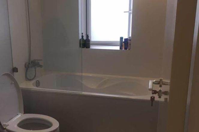 Changshu rd fancy Compound elevator 3BR 2BATH